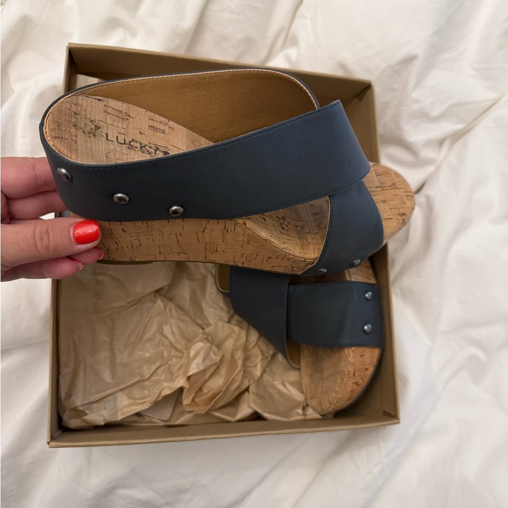 Navy wedge sandal